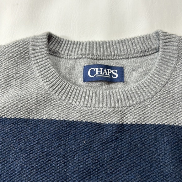 Chaps - Men’s Sweater- Size M - Picture 2 of 2